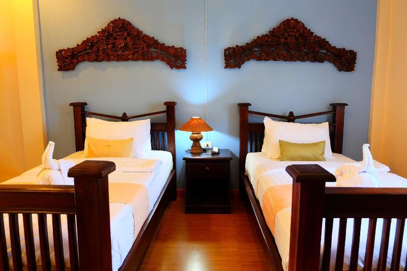 P Paradise Hotel - Oda