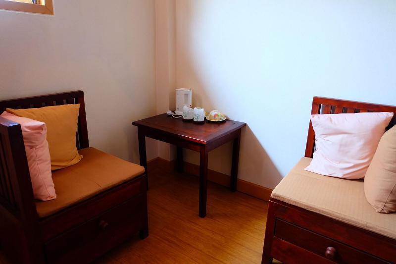 P Paradise Hotel - Oda