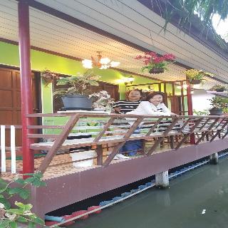 Warakorn Baansuan Amphawa fotoÄŸrafÄ±