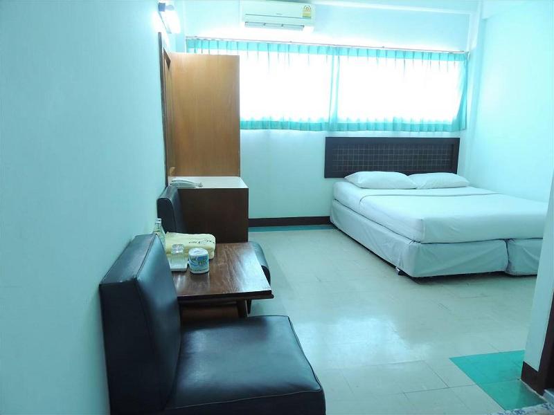 Pakchong Phubade Hotel - Oda