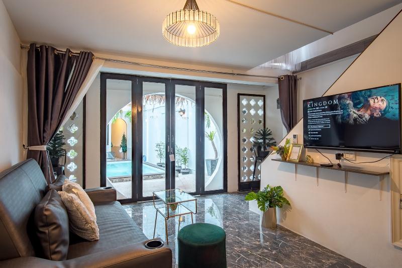 Isara Boutique Hotel and Cafe by ZUZU - Oda