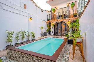 Isara Boutique Hotel and Cafe by ZUZU fotoÄŸrafÄ±