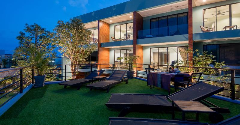 Peace Blue Naiharn Naturist Resort SHA+ - Bar