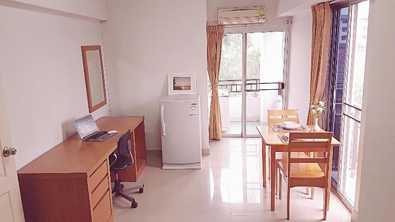 The 20 Sukhumvit 77 - Oda