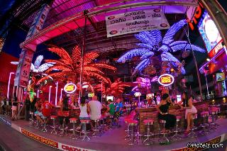 Sky Wave Patong fotoÄŸrafÄ±