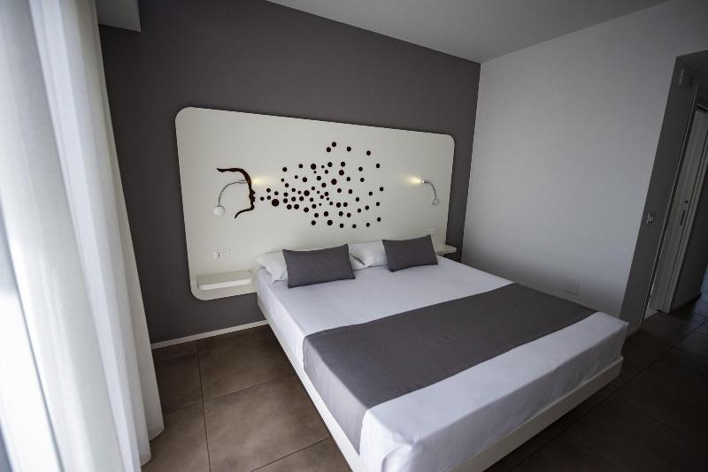 Aether Suites Tropea - Oda