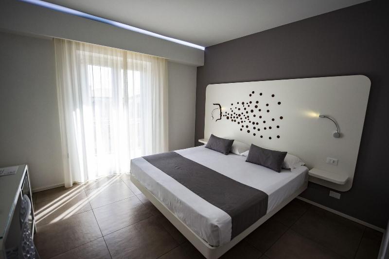 Aether Suites Tropea - Oda