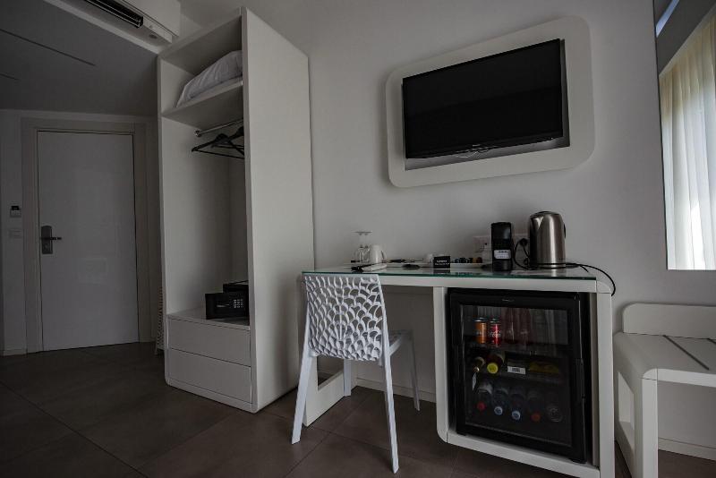 Aether Suites Tropea - Oda