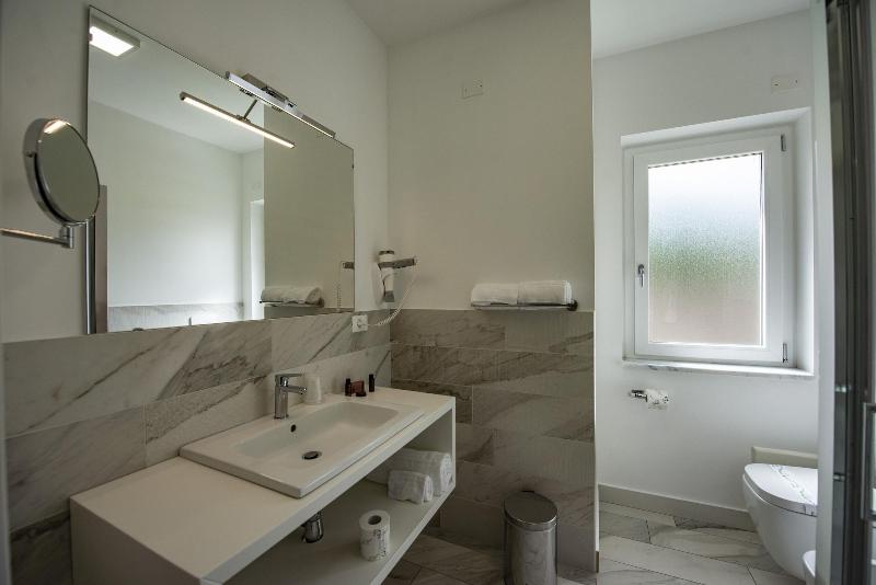 Aether Suites Tropea - Oda