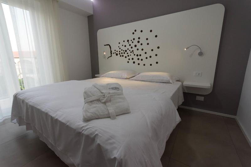 Aether Suites Tropea - Oda