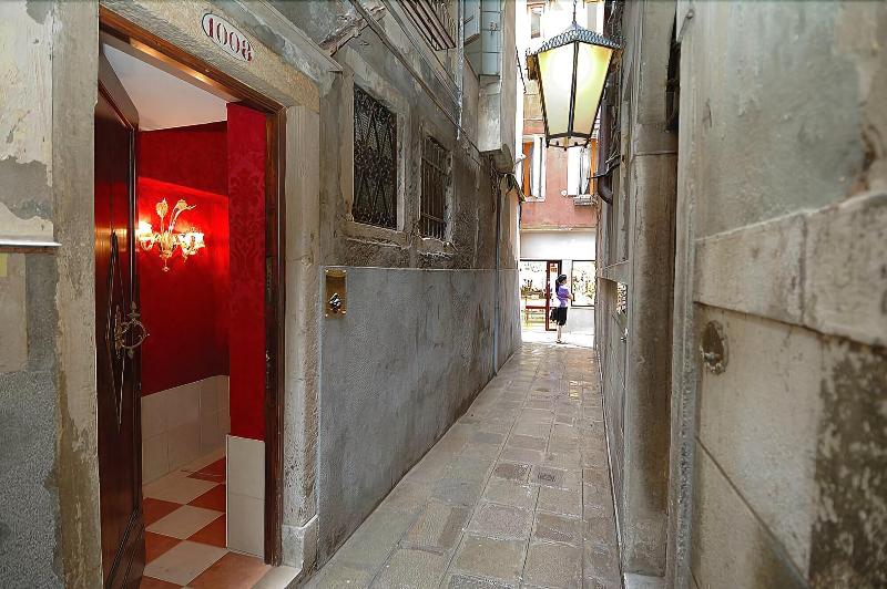Residenza La Loggia - Genel