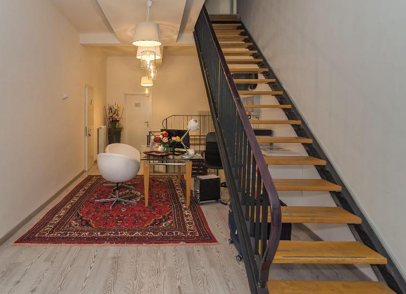 7 Rooms - Lobi