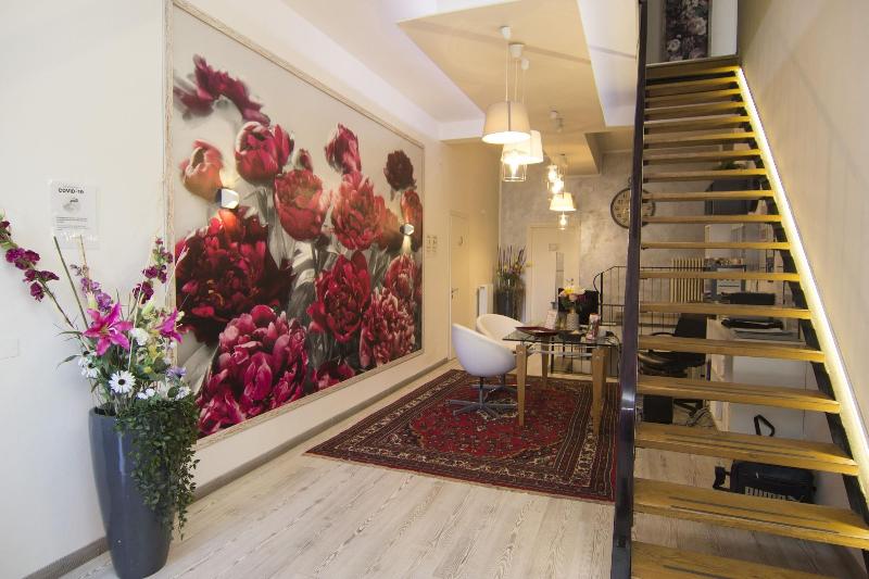 7 Rooms - Lobi