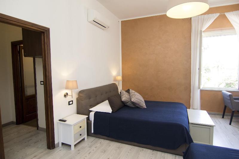 7 Rooms - Oda