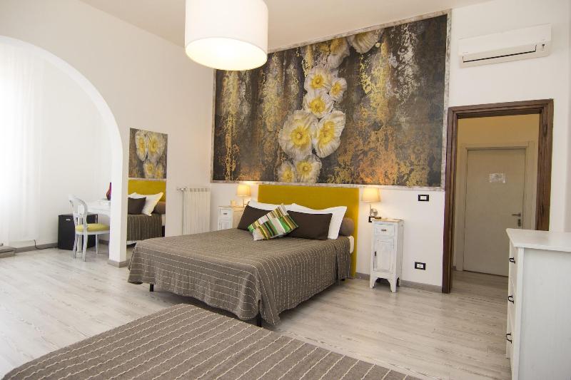 7 Rooms - Oda