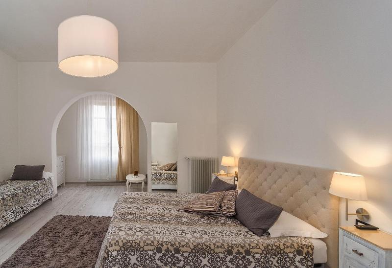 7 Rooms - Oda
