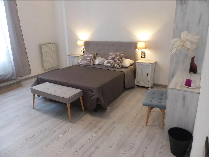 7 Rooms - Oda