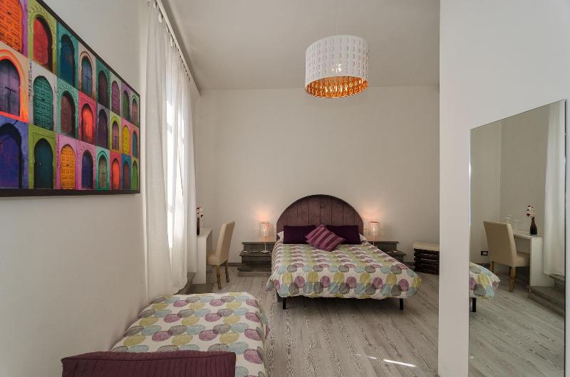 7 Rooms - Oda