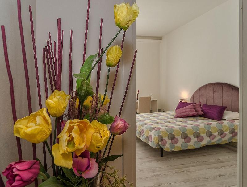 7 Rooms - Oda