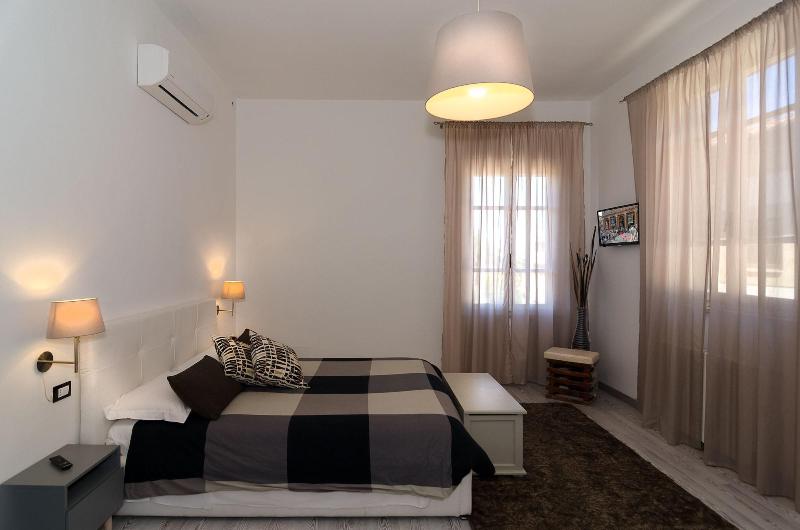 7 Rooms - Oda