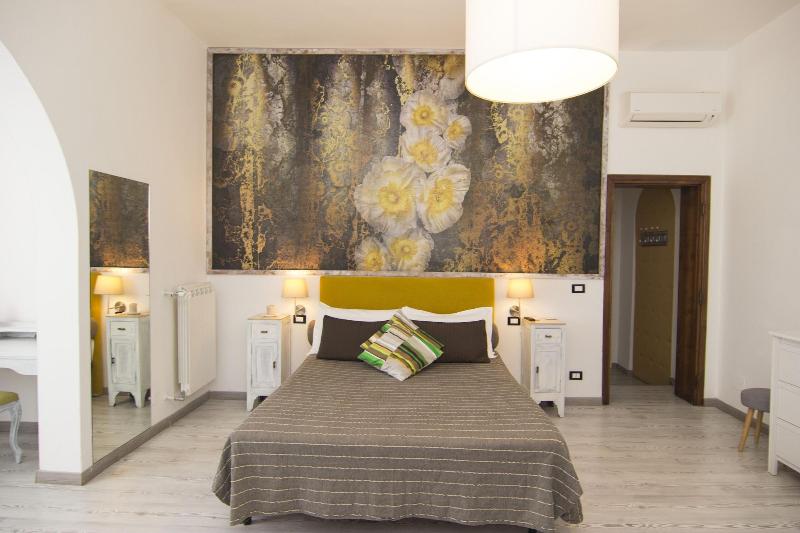7 Rooms - Oda