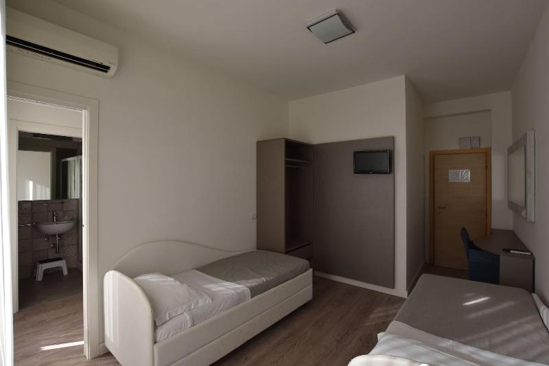Hotel Annalisa B B And Beach - Oda