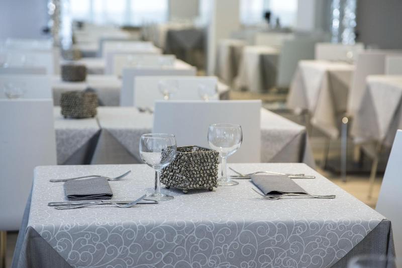 Hotel Annalisa B B And Beach - Restoran