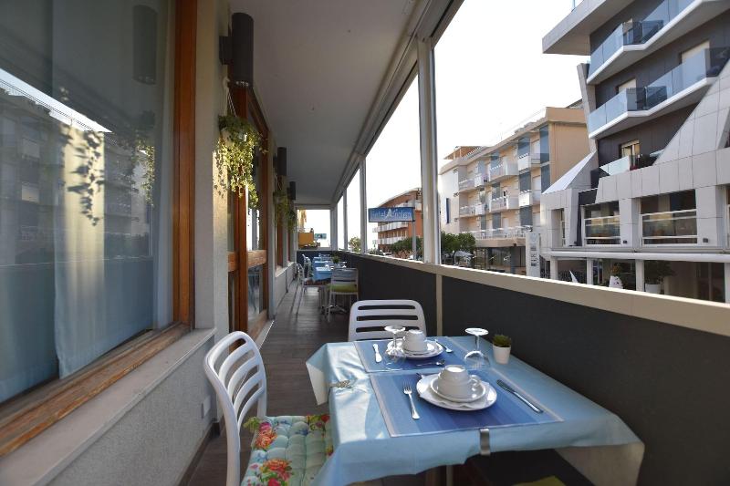 Hotel Annalisa B B And Beach - Restoran