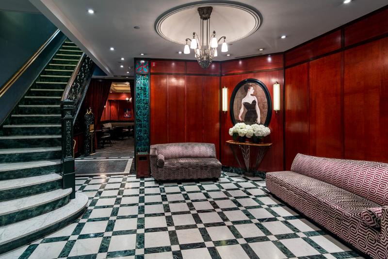 Washington Square Hotel - Lobi