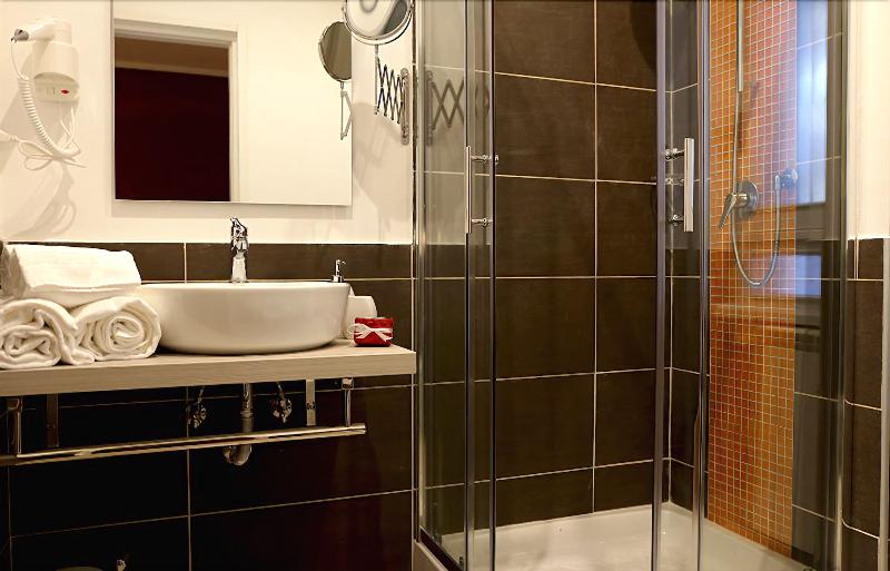 Le Coq Rooms Suite - Oda