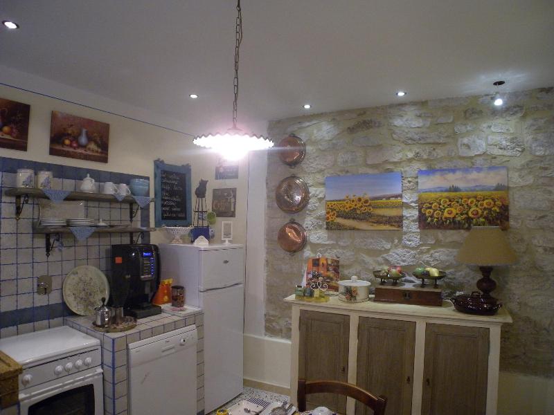 Bed And Breakfast A Casa Delle Fate - Restoran