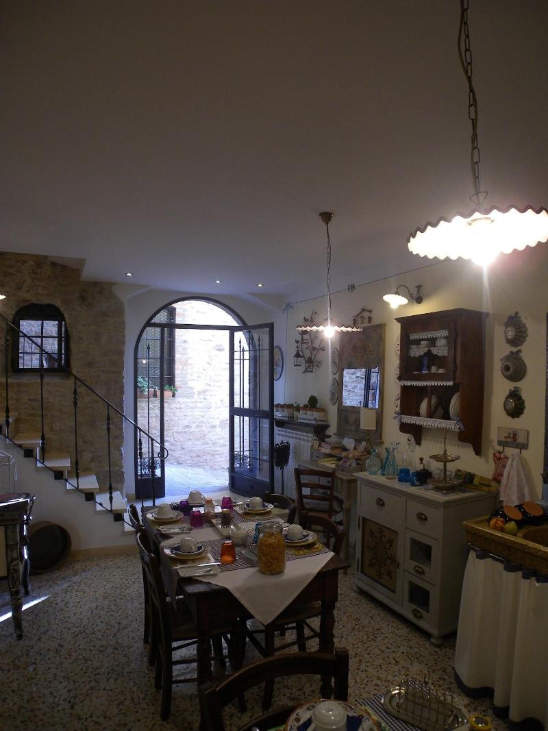 Bed And Breakfast A Casa Delle Fate - Restoran