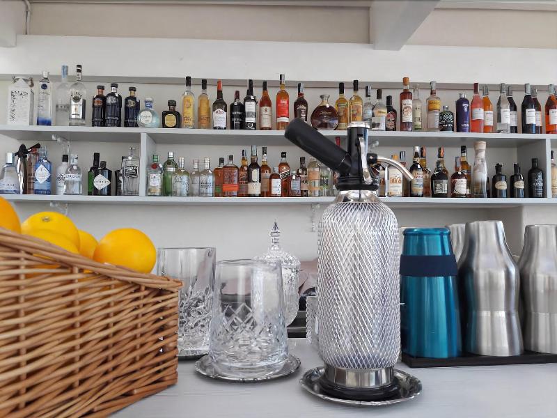 Aquamarea - Bar