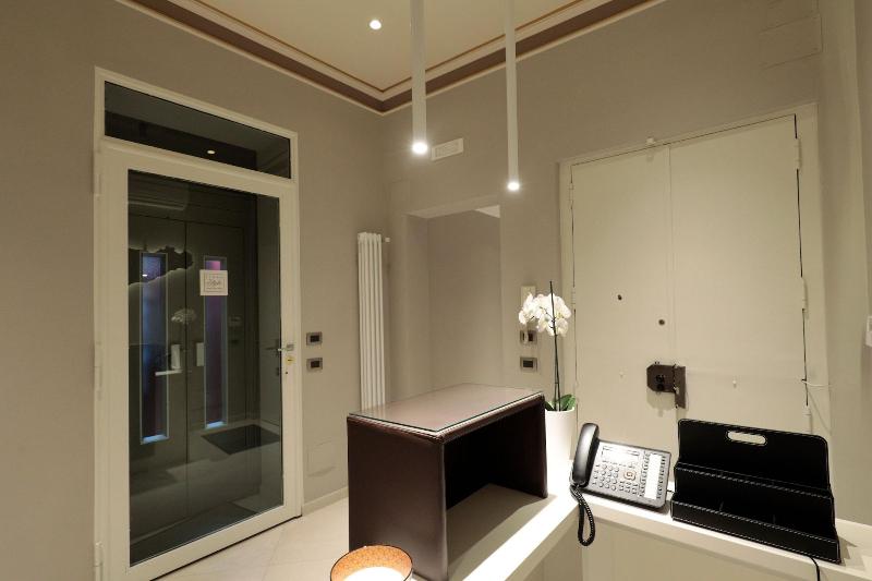 Etnea Style Catania Luxury Rooms - Lobi