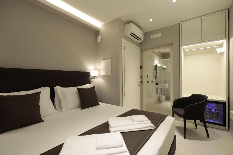 Etnea Style Catania Luxury Rooms - Oda