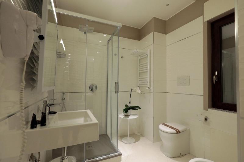 Etnea Style Catania Luxury Rooms - Oda