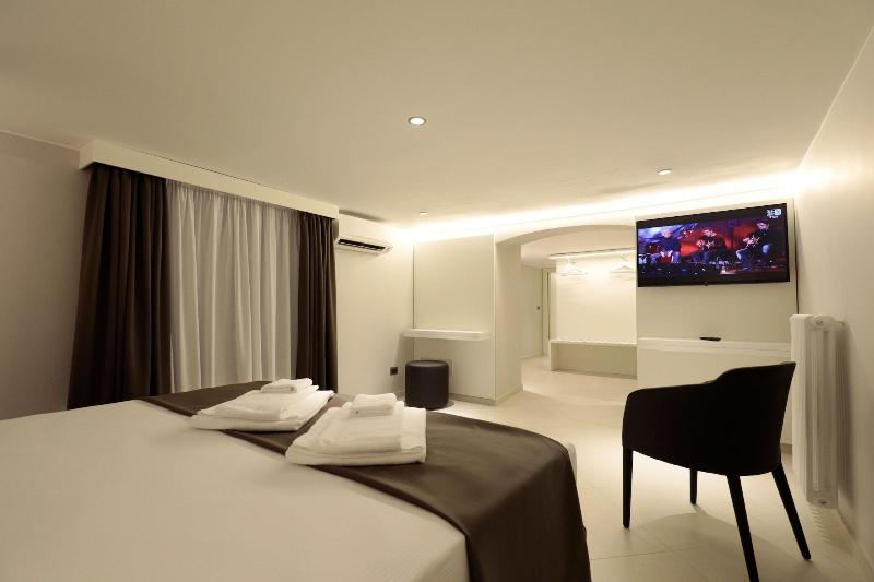 Etnea Style Catania Luxury Rooms - Oda