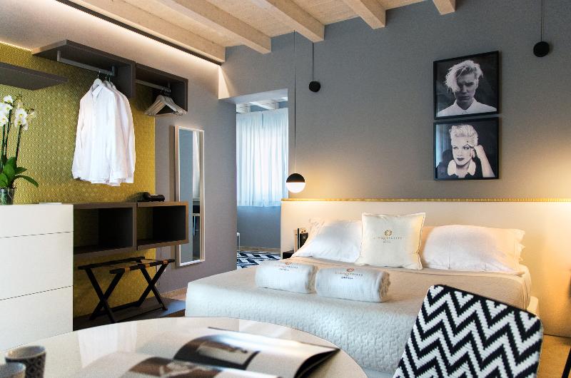 Cinque Suites - Oda