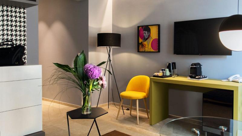 Cinque Suites - Oda