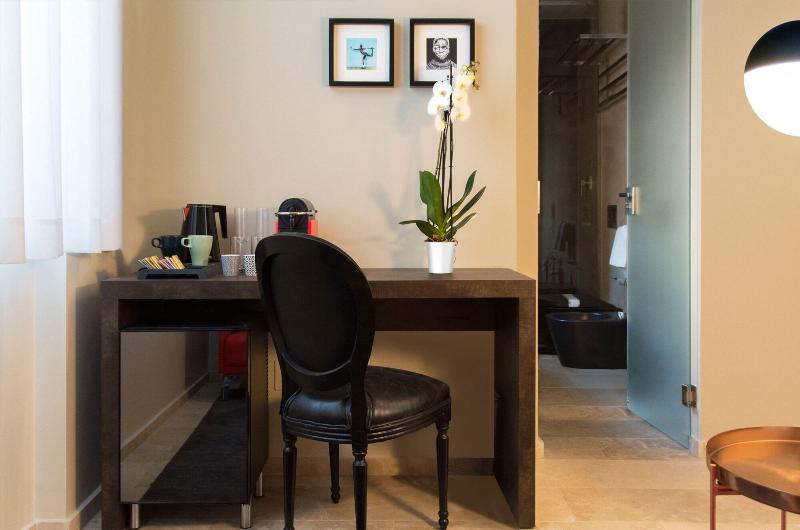 Cinque Suites - Oda