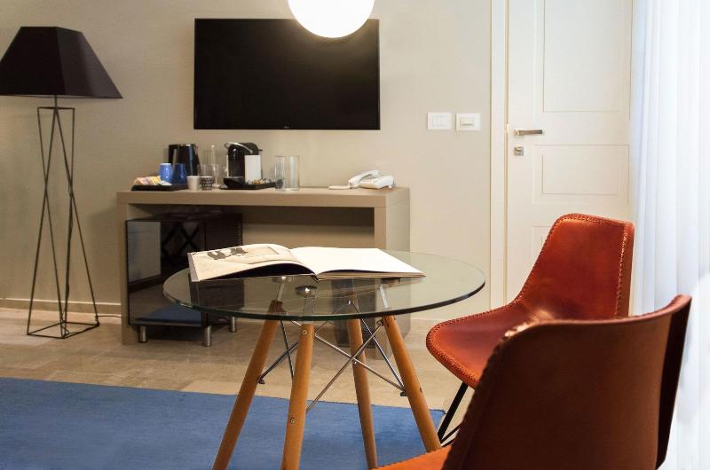 Cinque Suites - Oda