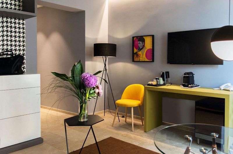 Cinque Suites - Oda