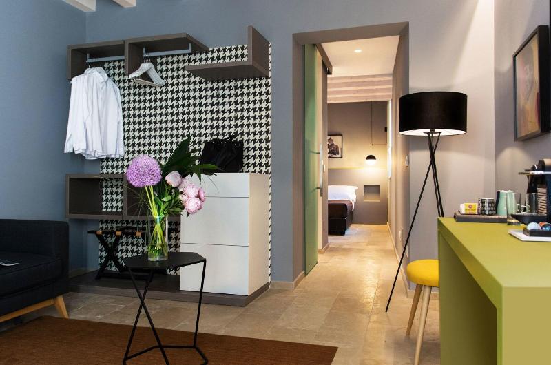 Cinque Suites - Oda