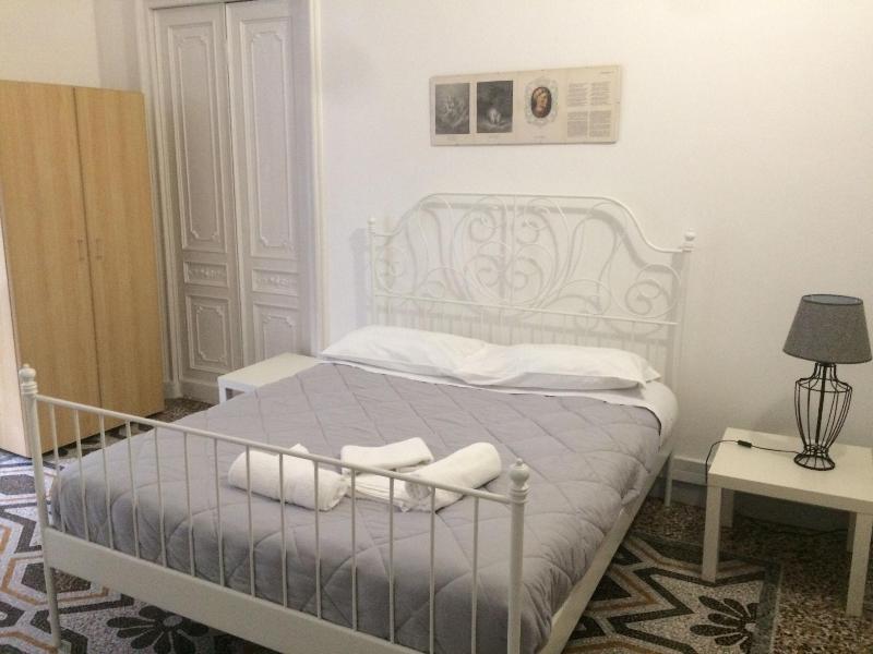 Guest House Roma - Oda