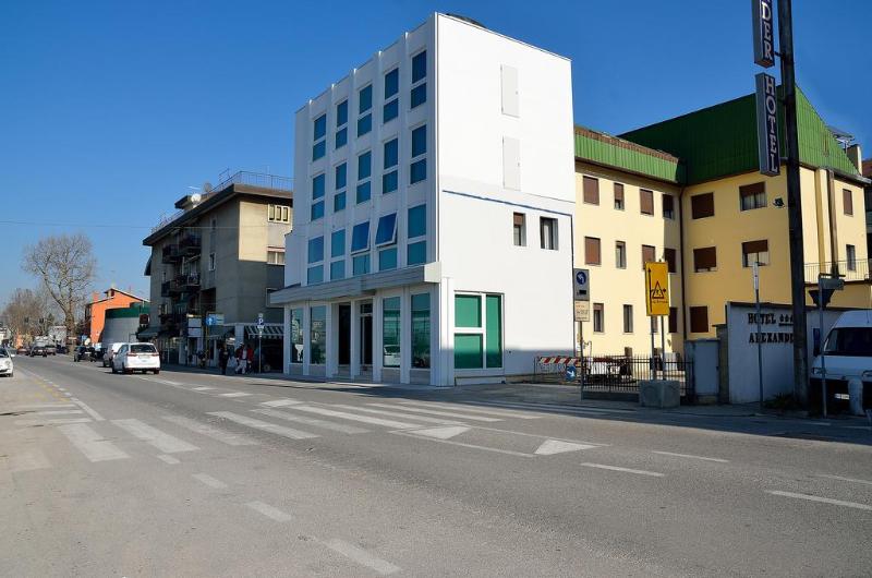 San Giuliano - Genel