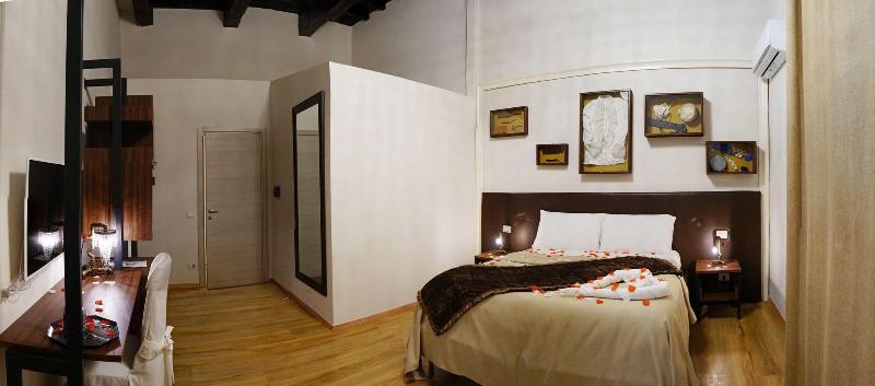 Duomo Luxury Suites - Oda