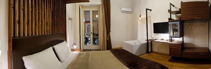 Duomo Luxury Suites - Oda
