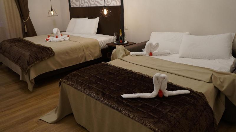Duomo Luxury Suites - Oda