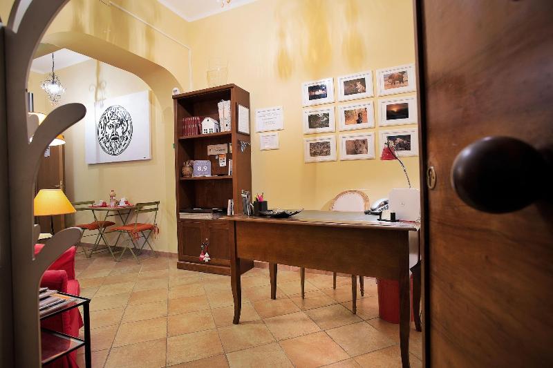 Aurelia Garden Rooms B B - Lobi