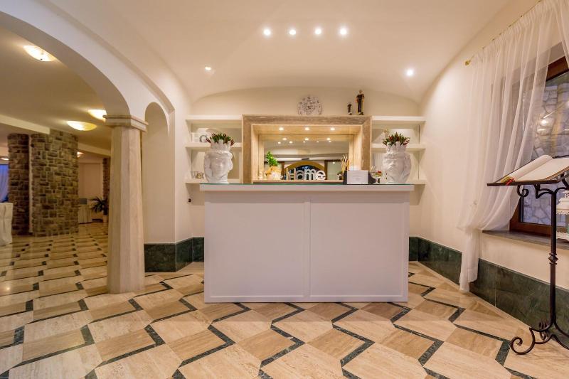 Romantic Relais Sorrento - Lobi